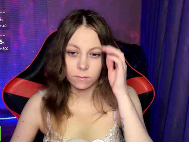 Natural-babe666 webcam