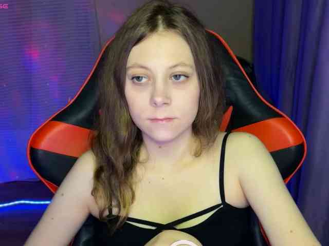 Natural-babe666 webcam