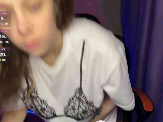 Natural-babe666 webcam