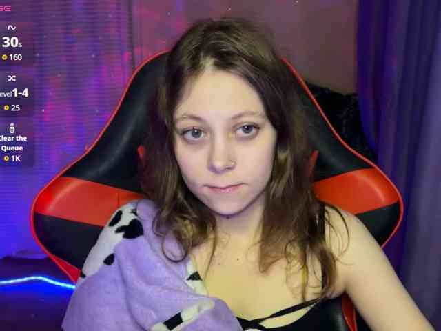 Natural-babe666 webcam