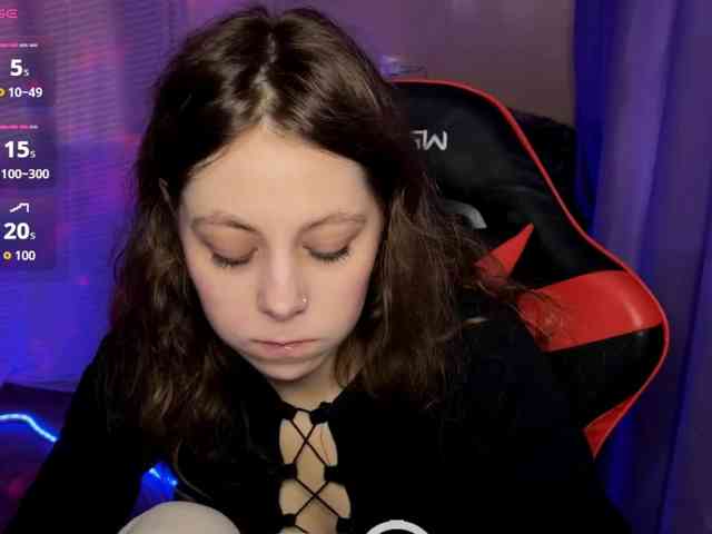 Natural-babe666 webcam