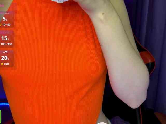 Natural-babe666 webcam