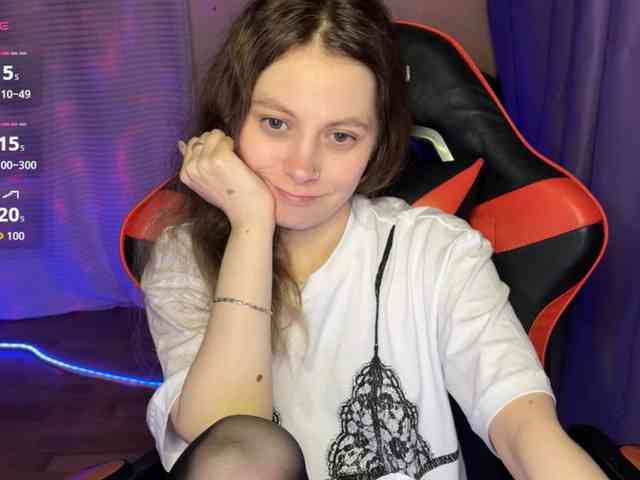 Natural-babe666 webcam