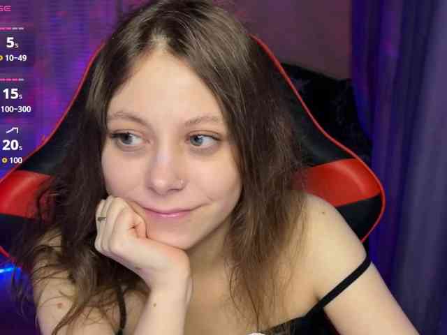 Natural-babe666 webcam