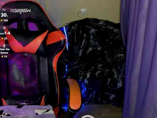 Natural-babe666 webcam