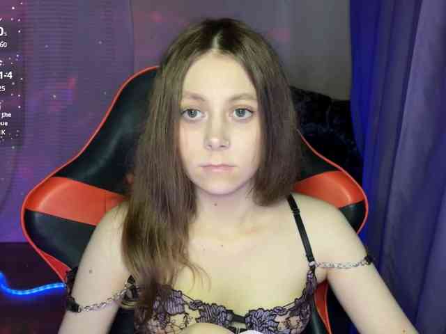 Natural-babe666 webcam