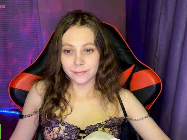 Natural-babe666 webcam