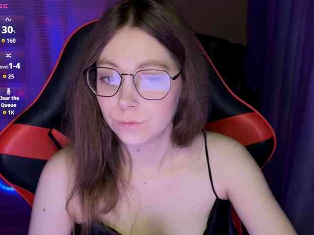 Natural-babe666 webcam