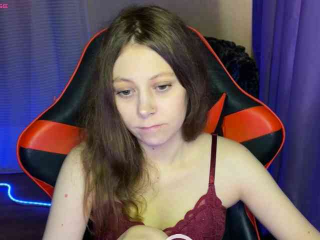Natural-babe666 webcam
