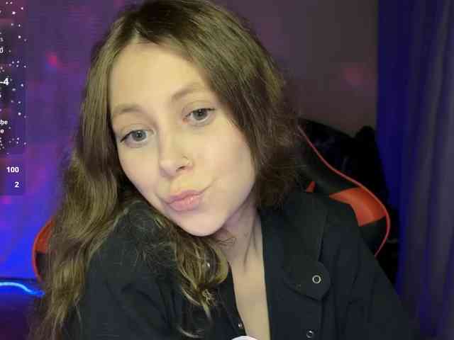 Natural-babe666 webcam