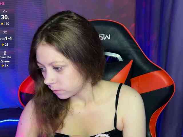 Natural-babe666 webcam