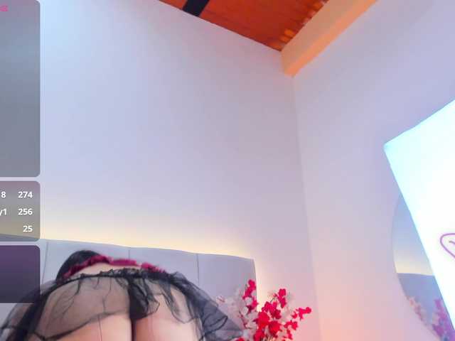LiaaGenner live cam on BongaCams