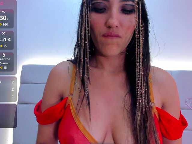 LiaaGenner live cam on BongaCams
