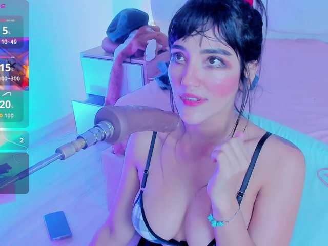 LiaaGenner live cam on BongaCams