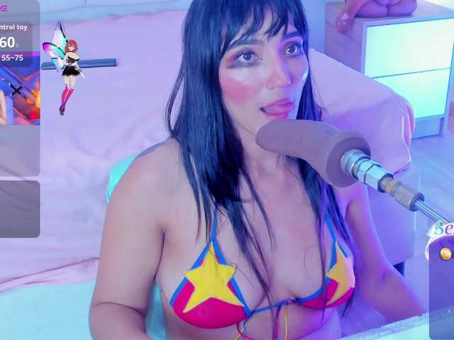 LiaaGenner live cam on BongaCams