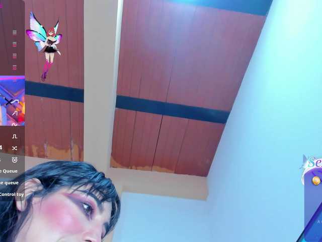LiaaGenner live cam on BongaCams