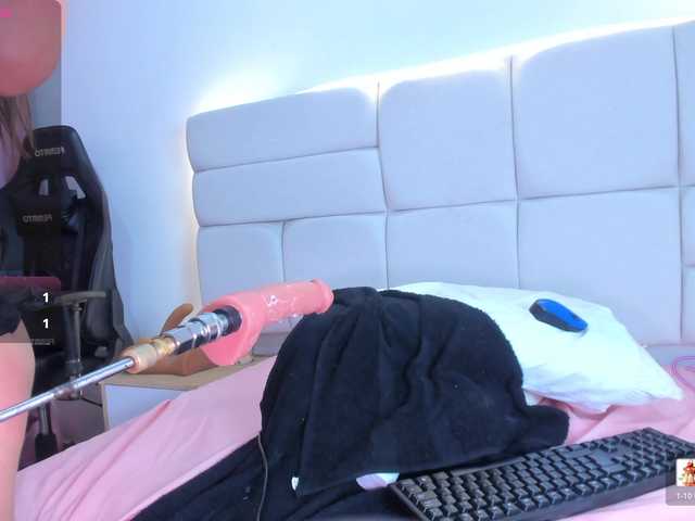 LiaaGenner live cam on BongaCams