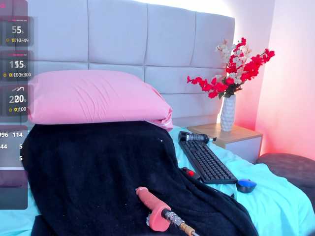 LiaaGenner live cam on BongaCams