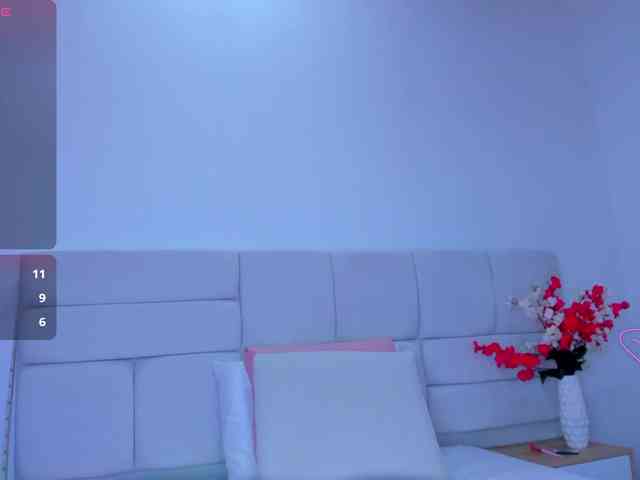 LiaaGenner webcam