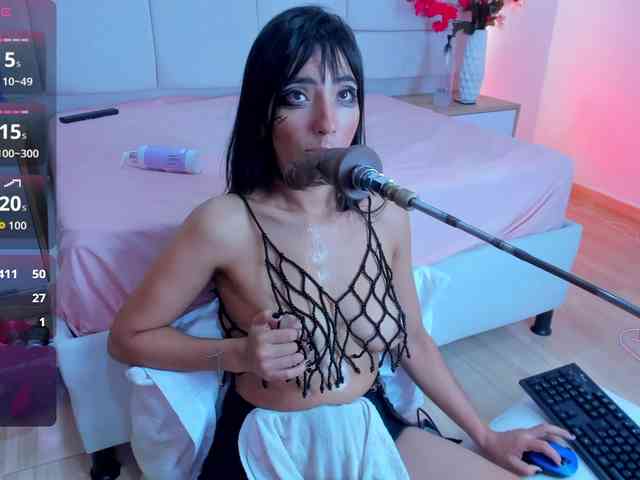 LiaaGenner webcam
