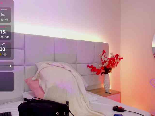 LiaaGenner webcam