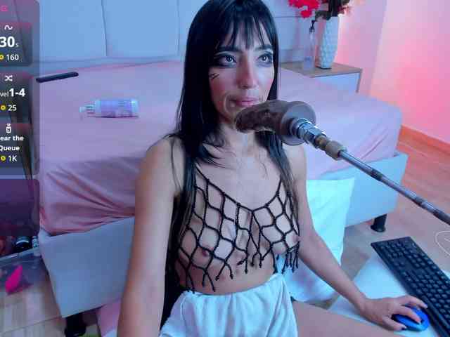 LiaaGenner webcam