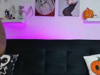 kary-bunny3's Live Webcam