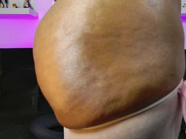 kary-bunny3 live cam on BongaCams