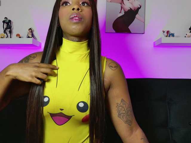 kary-bunny3 live cam on BongaCams