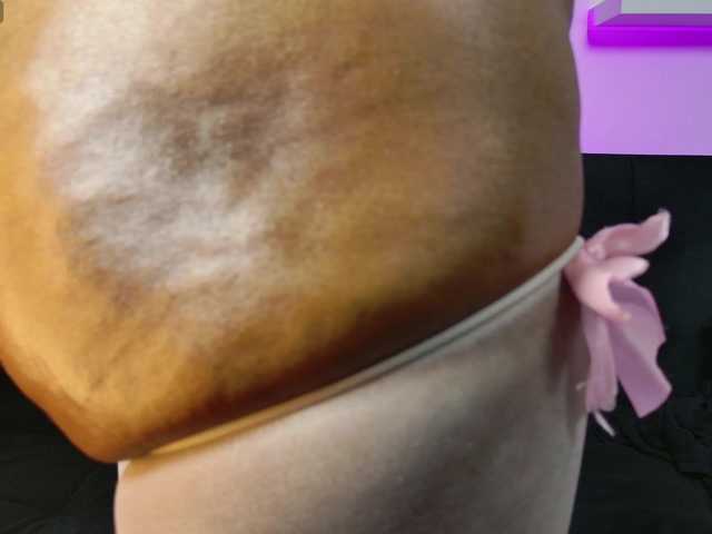 kary-bunny3 live cam on BongaCams