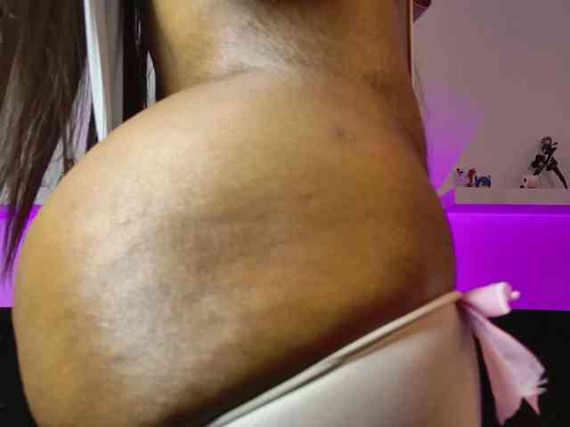 kary-bunny3 webcam