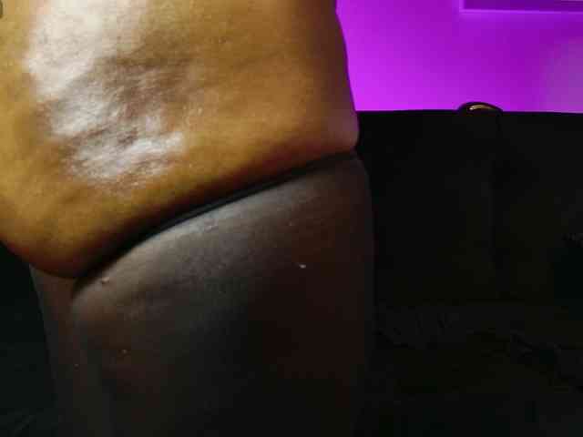 kary-bunny3 webcam