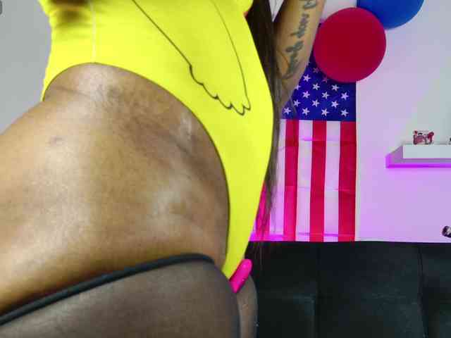 kary-bunny3 webcam