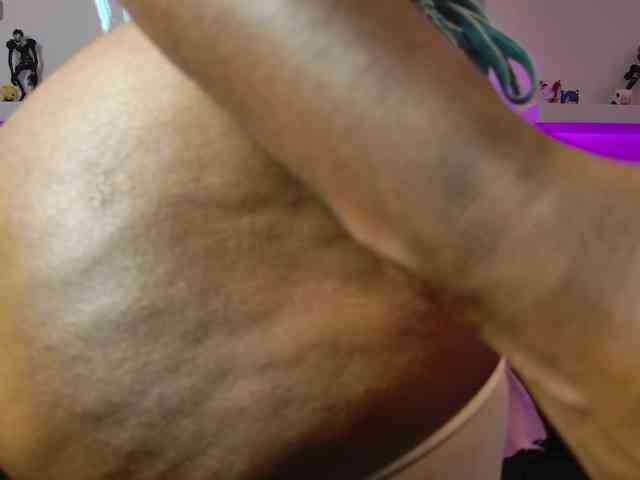 kary-bunny3 webcam