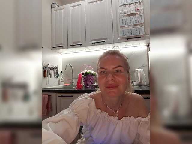 WomenS live cam preview