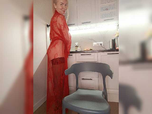 miss-1m's BongaCams show and profile