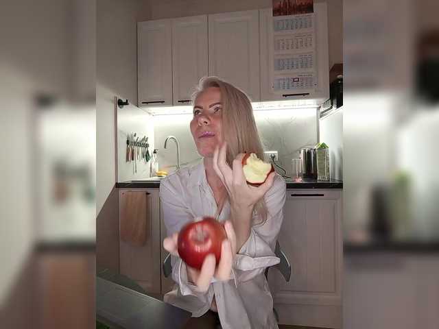 miss-1m live cam on BongaCams