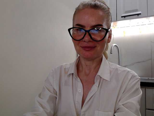 miss-1m live cam on BongaCams
