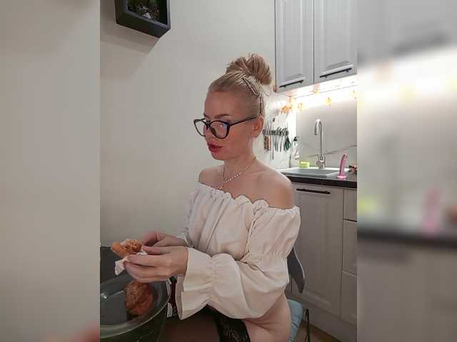 miss-1m live cam on BongaCams