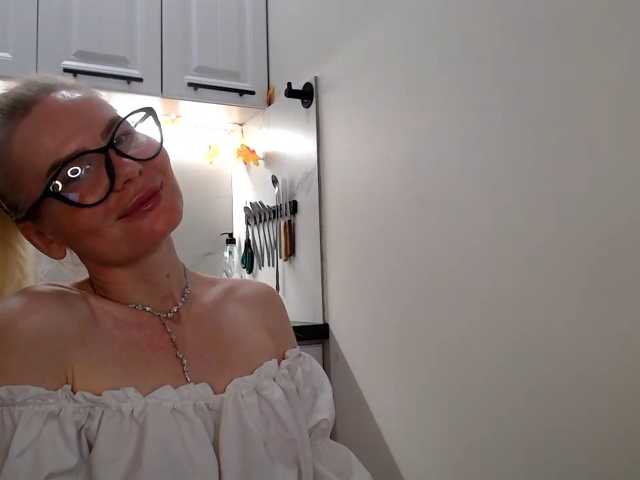 miss-1m live cam on BongaCams
