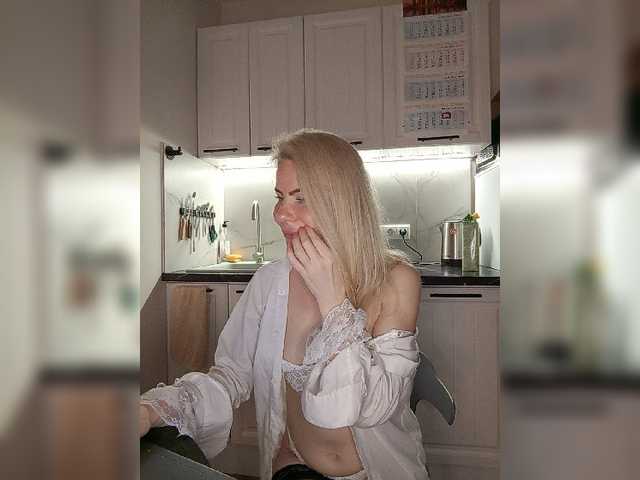 miss-1m live cam on BongaCams