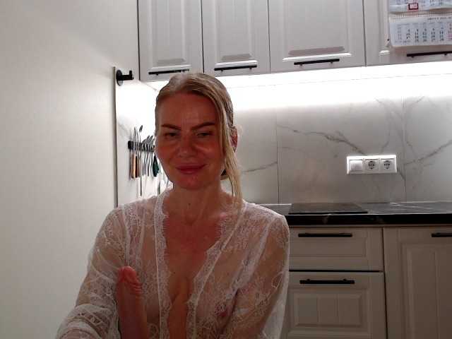 miss-1m live webcam show