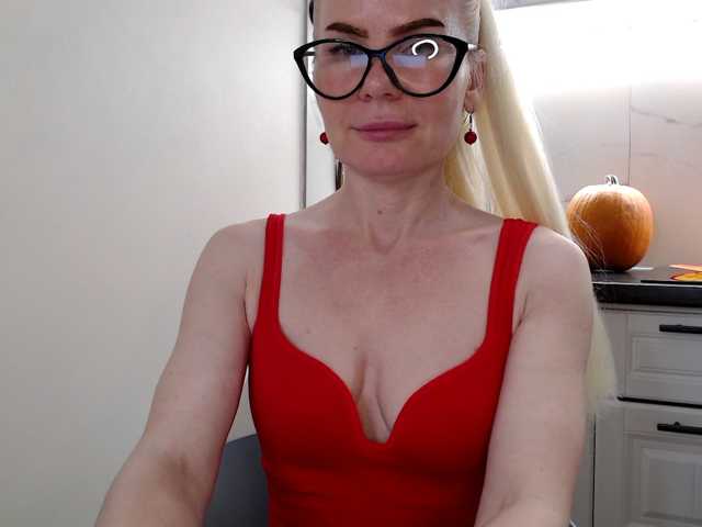 WomenS live cam preview