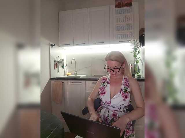 miss-1m live cam on BongaCams