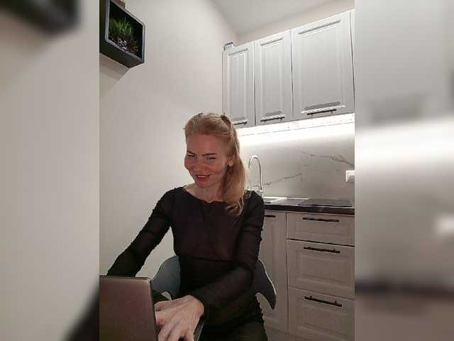 miss-1m live cam on BongaCams