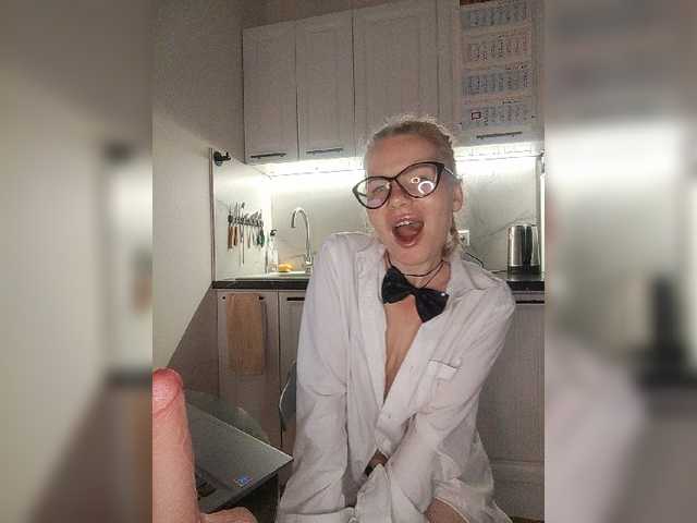 miss-1m live cam on BongaCams