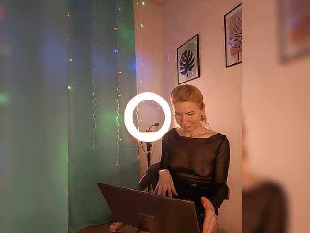 miss-1m live cam on BongaCams
