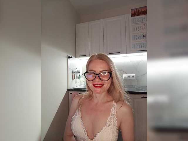 miss-1m live cam on BongaCams