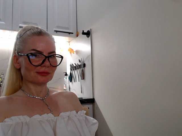 miss-1m live cam on BongaCams