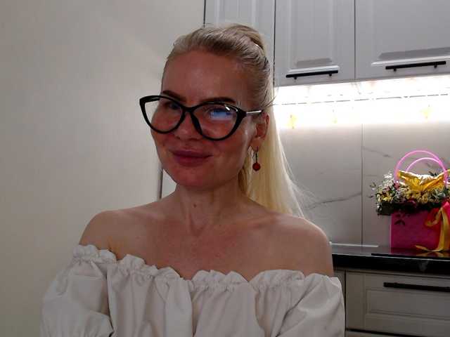 miss-1m live cam on BongaCams
